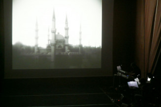 Ciné concert, Jalma la double. Photo Awatef Bouchet © Cité nationale de l'histoire de l'immigration