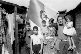 Independence Day in the La Folie shantytown in Nanterre. Photo by Monique Hervo