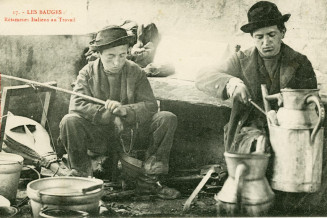 Carte postale montrant des rétameurs