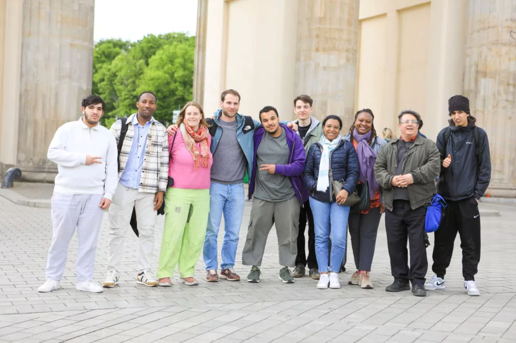 Equipe de Ecologie Universelle