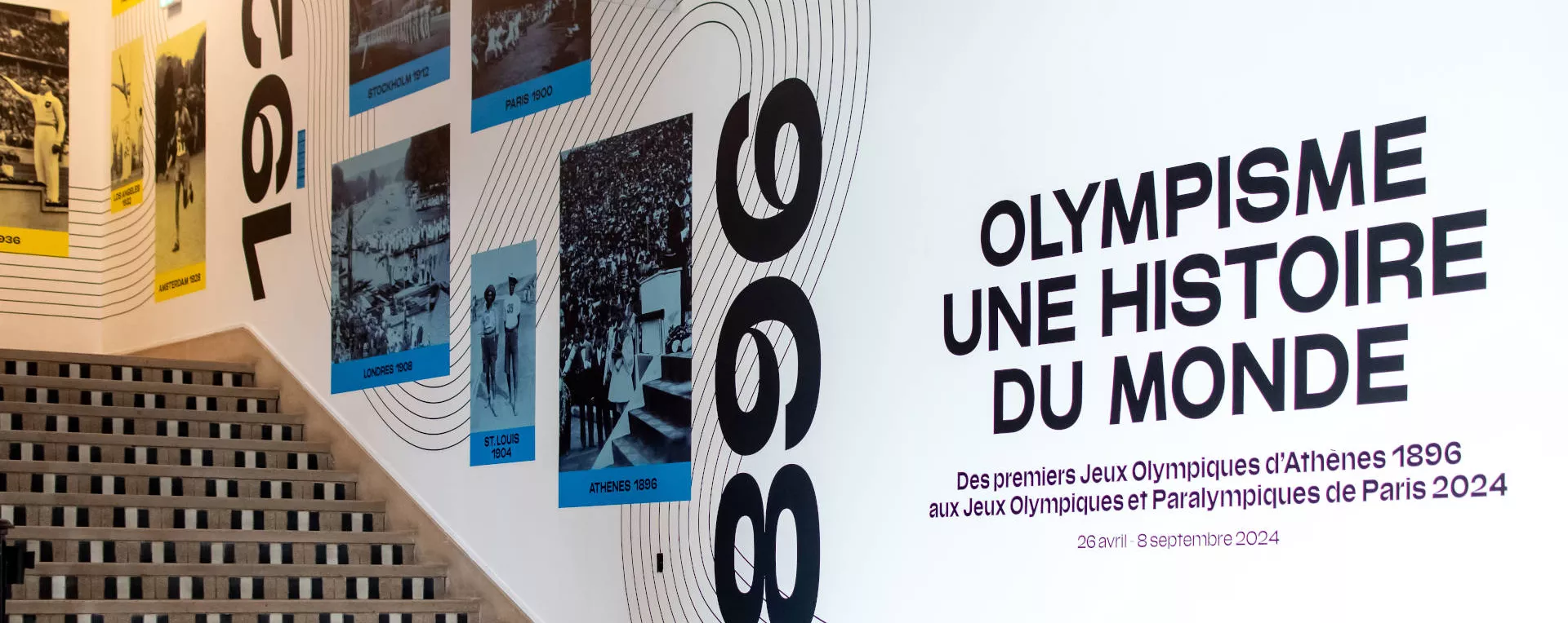 Vue de l'entrée de l'exposition Olympisme, une histoire du monde 