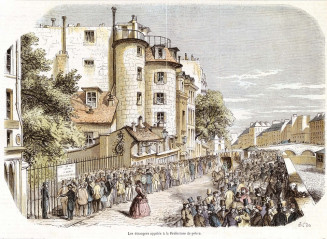 Paris 1851, les étrangers résidant dans la ville font la queue devant la Préfecture de Paris (actuel quai des Orfèvres) pour se faire délivrer des permis de résidence instaurés en septembre 1851. Lithographie en couleur © Eyedea/Keystone