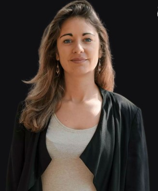 Portrait Charlene Descollonges