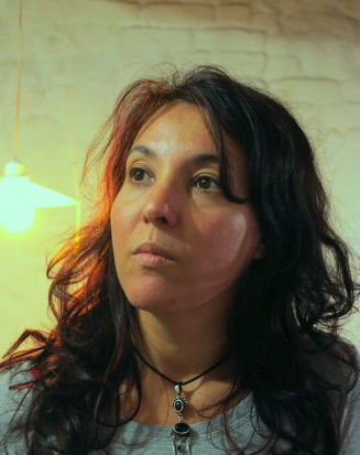 Portrait de Yasmine Kassari