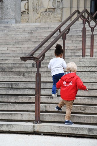 visite musée enfants marches