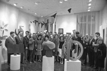 Photo : Denise René et les artistes de sa galerie